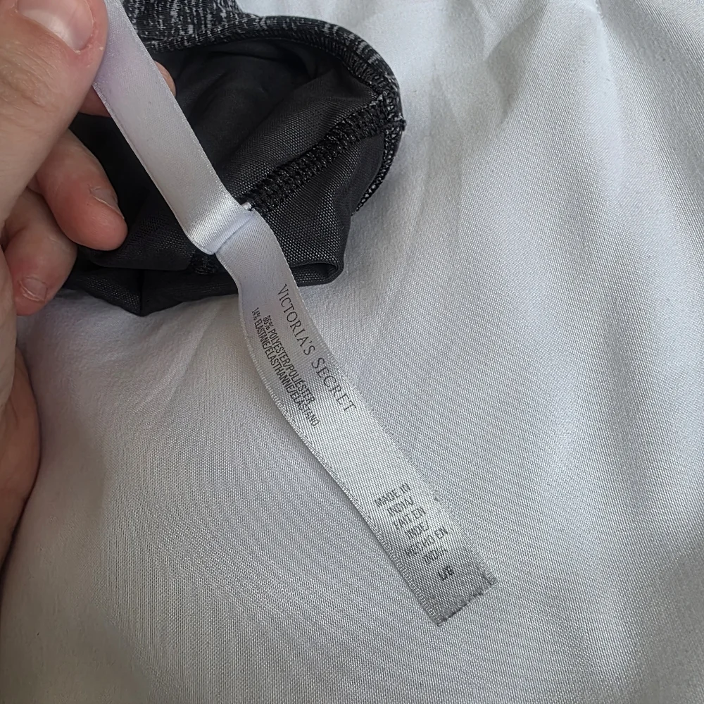 VSX Gray Heathered Patterned Racer Back Sports Bra Size Large